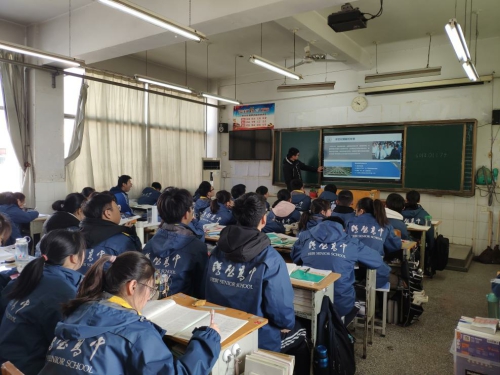 0c2159df18d44010b6361001209ee036.jpg 队员介绍最美西农.jpg