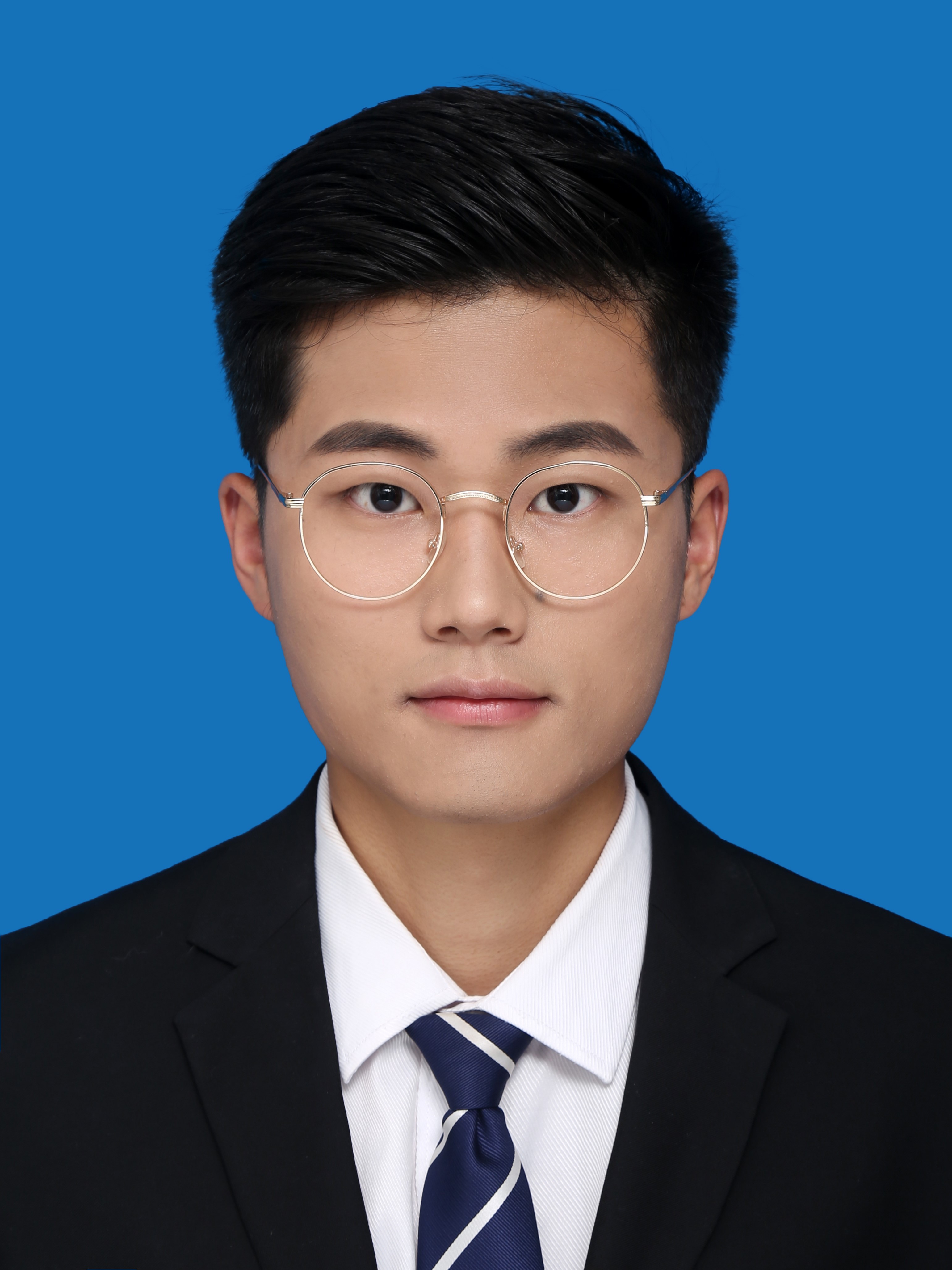 证件照1M以内.jpg