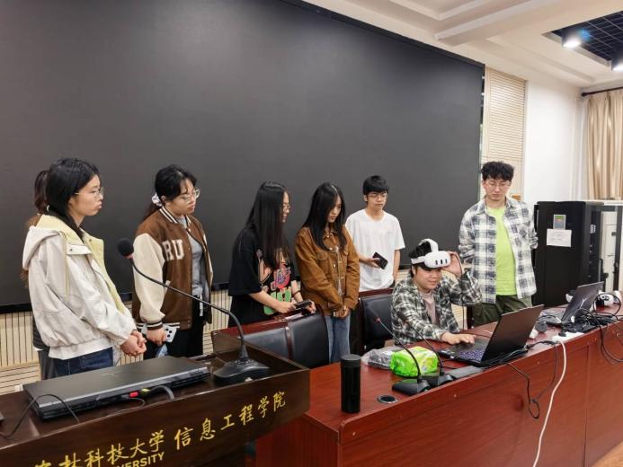 赛马会六合彩