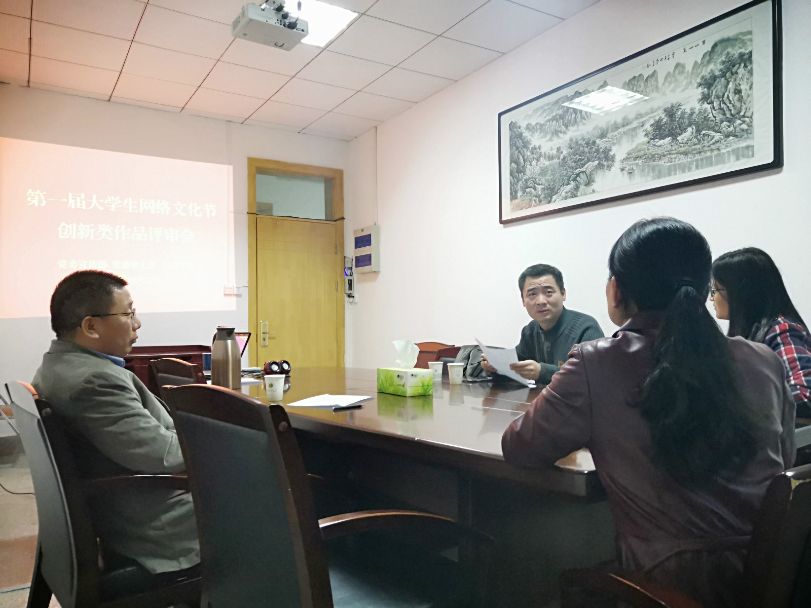 4e1f51d79e1d45209ea97abf48735df1.jpg 4e1f51d79e1d45209ea97abf48735df1.jpg