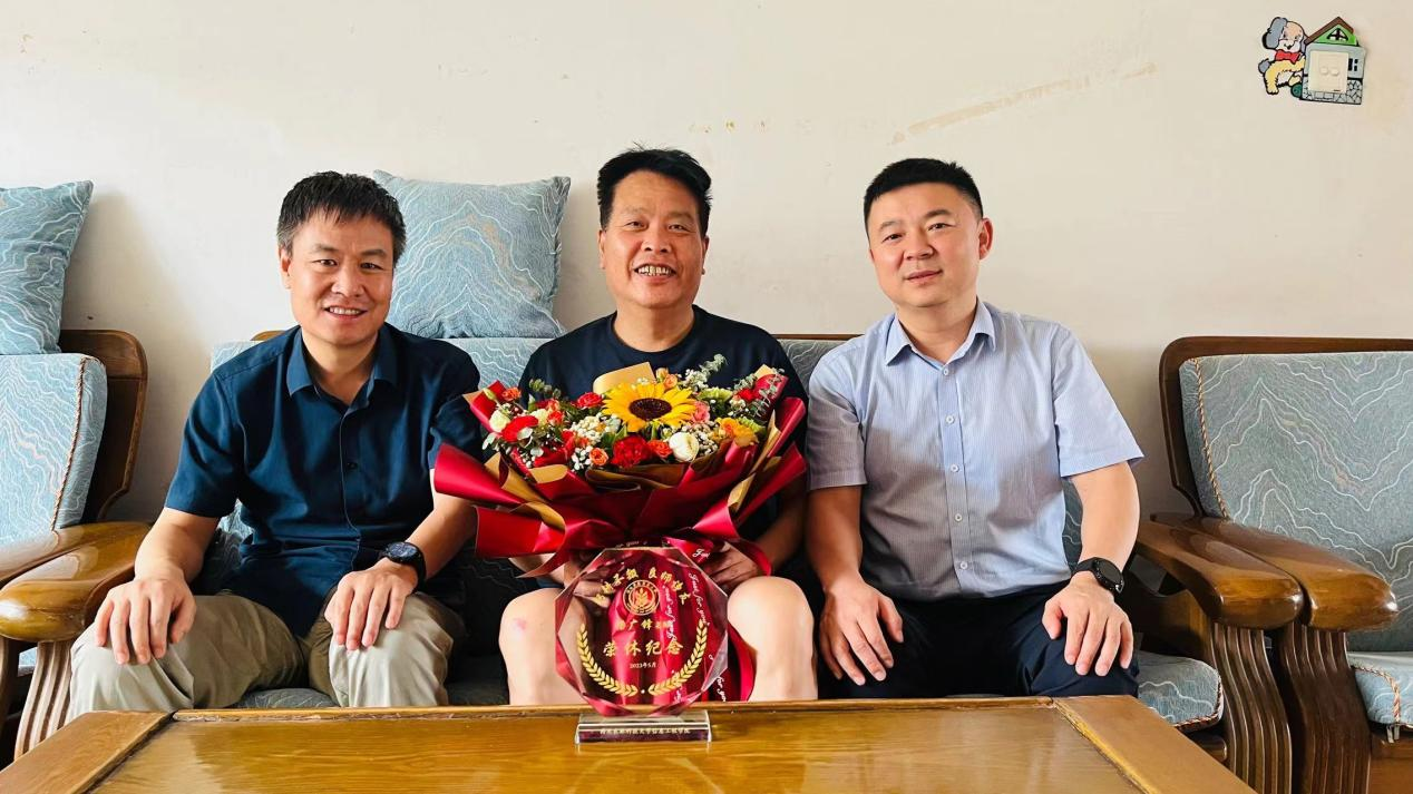 9a6a4c18f09b422aa4eb00c0f4c91d2c.png 9a6a4c18f09b422aa4eb00c0f4c91d2c.png